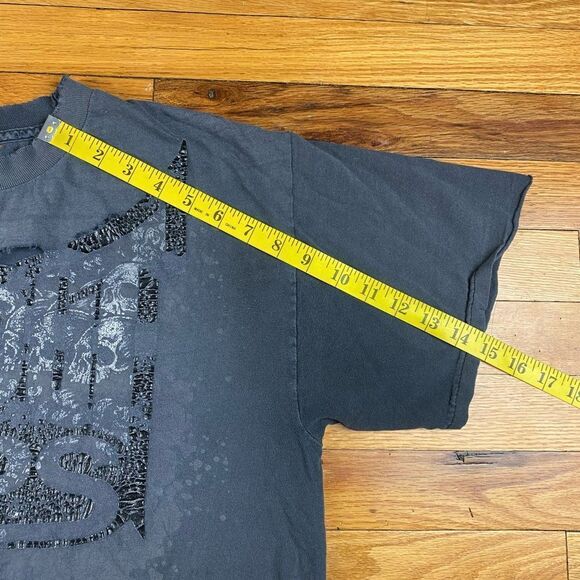 TapOut Dark Gray Slashed Tshirt Size Large - Picture 6 of 6